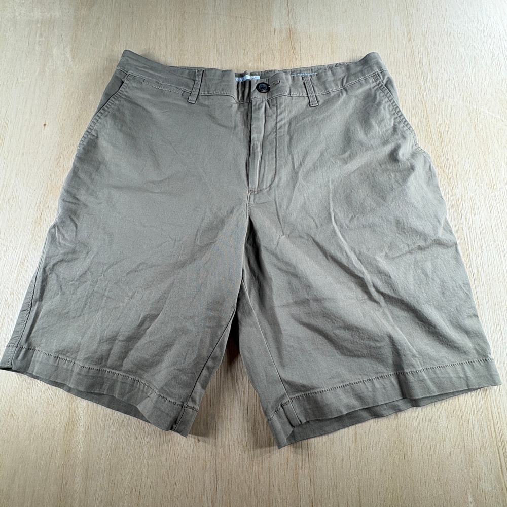 Casual Every Wear Chino Shorts Mens 30 Green 9 Inch Inseam Cotton Stretch